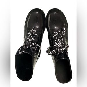 DKNY Women's Rain Boots (Size 7 W)